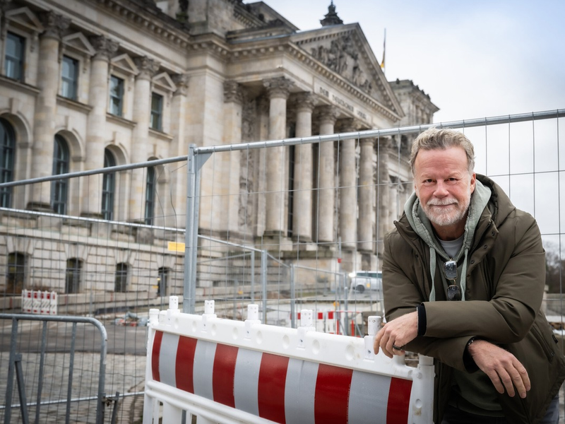 Jenke von Wilmsdorff JENKE. REPORT. Baustelle Deutschland - Wer repariert unser Land? - Foto: Joyn/Claudius Pflug, presseportal.de