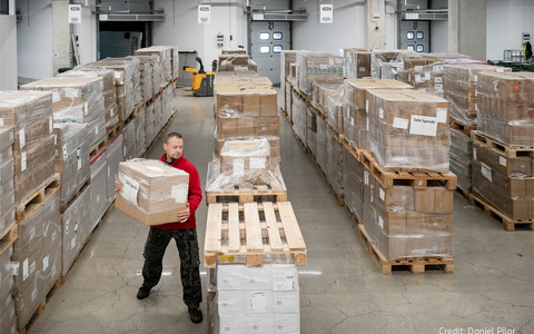 ROSSMANN spendet Waren im Wert von rund 3 Millionen Euro an die Tafeln - Foto: presseportal.de