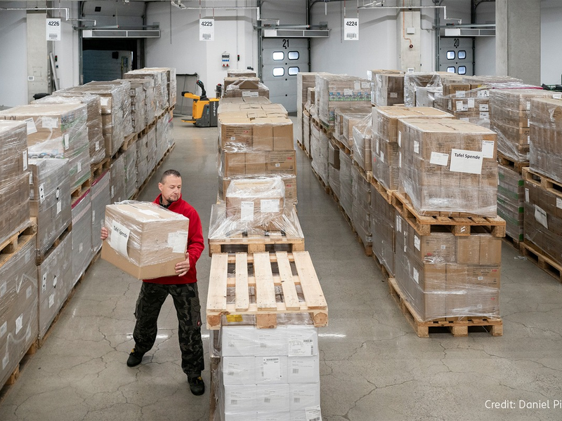 ROSSMANN spendet Waren im Wert von rund 3 Millionen Euro an die Tafeln - Foto: presseportal.de