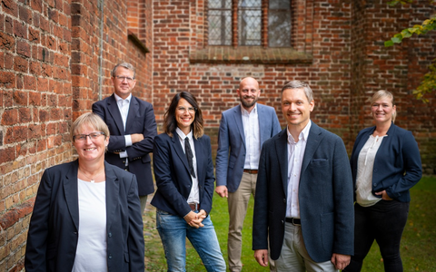 Wirtschaftsförderungsgesellschaft Nordwestmecklenburg unterzeichnet ersten Vermarktungsvertrag mit der Landesgesellschaft IAG - Foto: presseportal.de