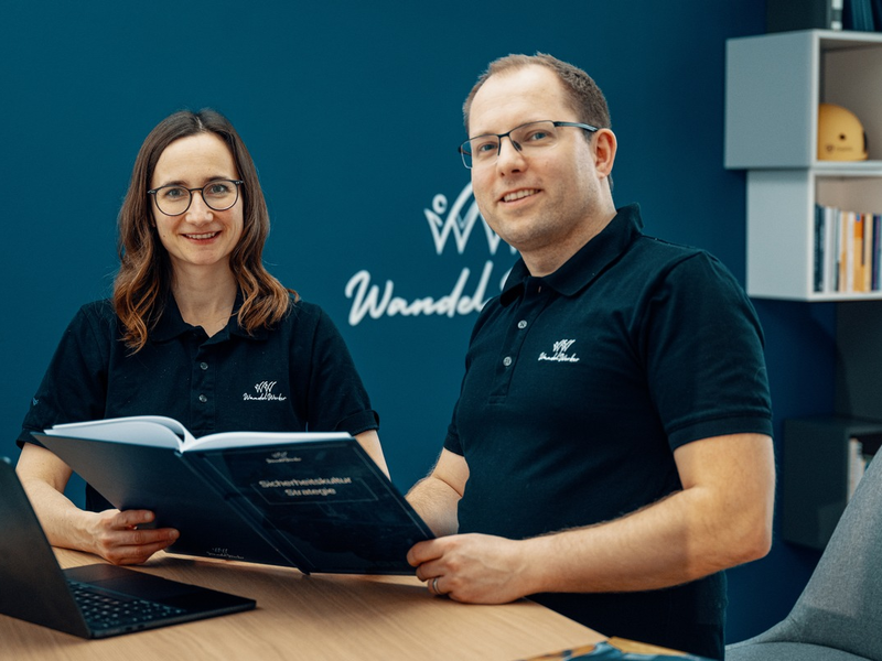 Einsatz von Sicherheitsbeauftragten: Anna Ganzke und Stefan Ganzke von der WandelWerker Consulting GmbH stellen die größten Hindernisse und wirksamsten Maßnahmen vor - Foto: presseportal.de