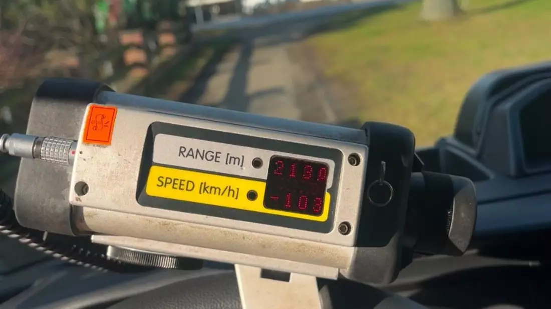 POL-HM: Trauriger Spitzenreiter bei Geschwindigkeitsmessung - über 70 km/h mehr als erlaubt - Bild: presseportal.de