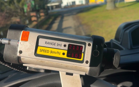 POL-HM: Trauriger Spitzenreiter bei Geschwindigkeitsmessung - über 70 km/h mehr als erlaubt - Foto: presseportal.de