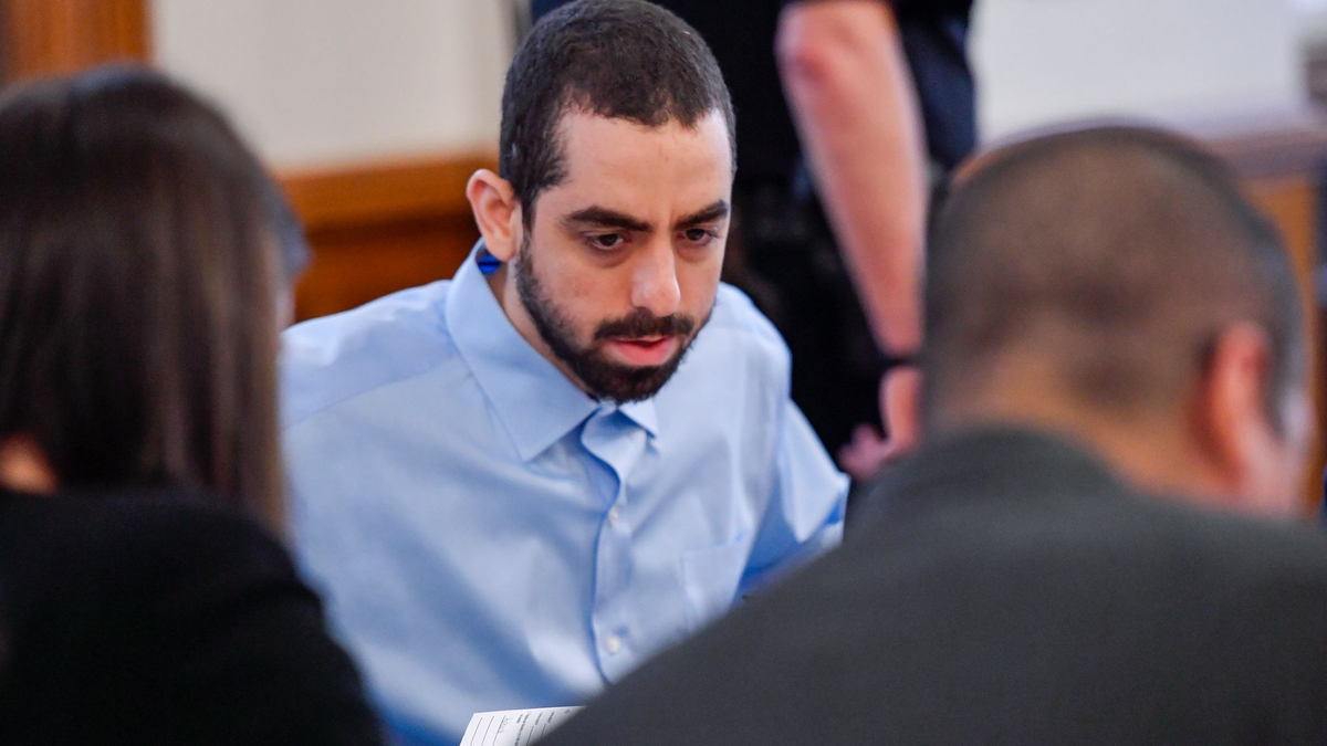 Dem Angeklagten Matar droht eine lange Haftstrafe - Foto: Adrian Kraus/FR171451 AP/dpa