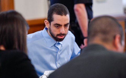 Dem Angeklagten Matar droht eine lange Haftstrafe - Foto: Adrian Kraus/FR171451 AP/dpa