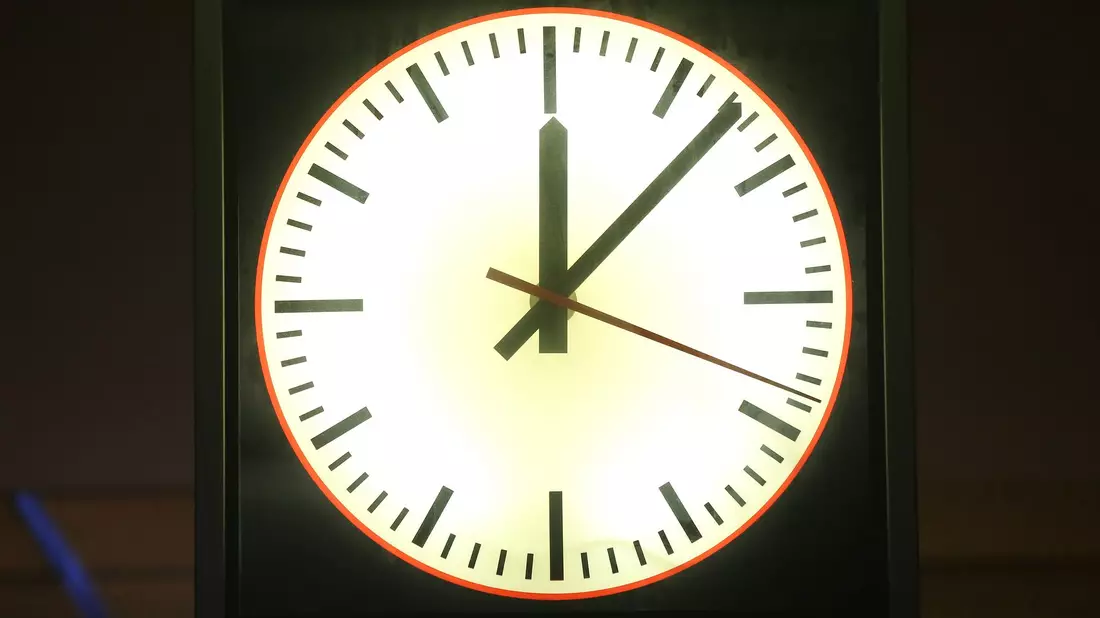Um Mitternacht fühlten sich die Befragten in der Studie im Allgemeinen am schlechtesten. (Symbolbild) - Bild: Bodo Marks/dpa
