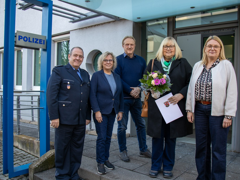 POL-PPTR: Zwei Mitarbeitende des Polizeipräsidiums Trier in den Ruhestand verabschiedet - Foto: presseportal.de