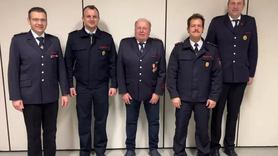 FW Beverungen: Jahresdienstbesprechung der Löschgruppe Rothe / Großes Fest wirft seinen Schatten voraus - Bild: presseportal.de