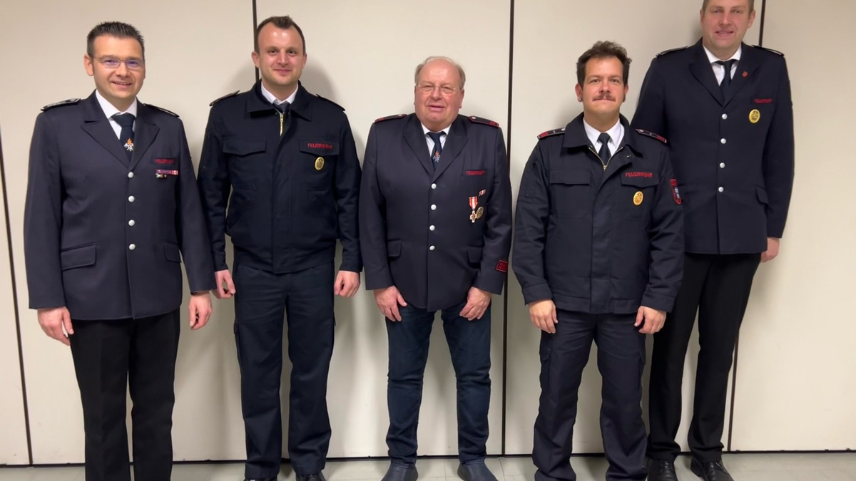 FW Beverungen: Jahresdienstbesprechung der Löschgruppe Rothe / Großes Fest wirft seinen Schatten voraus - Foto: presseportal.de