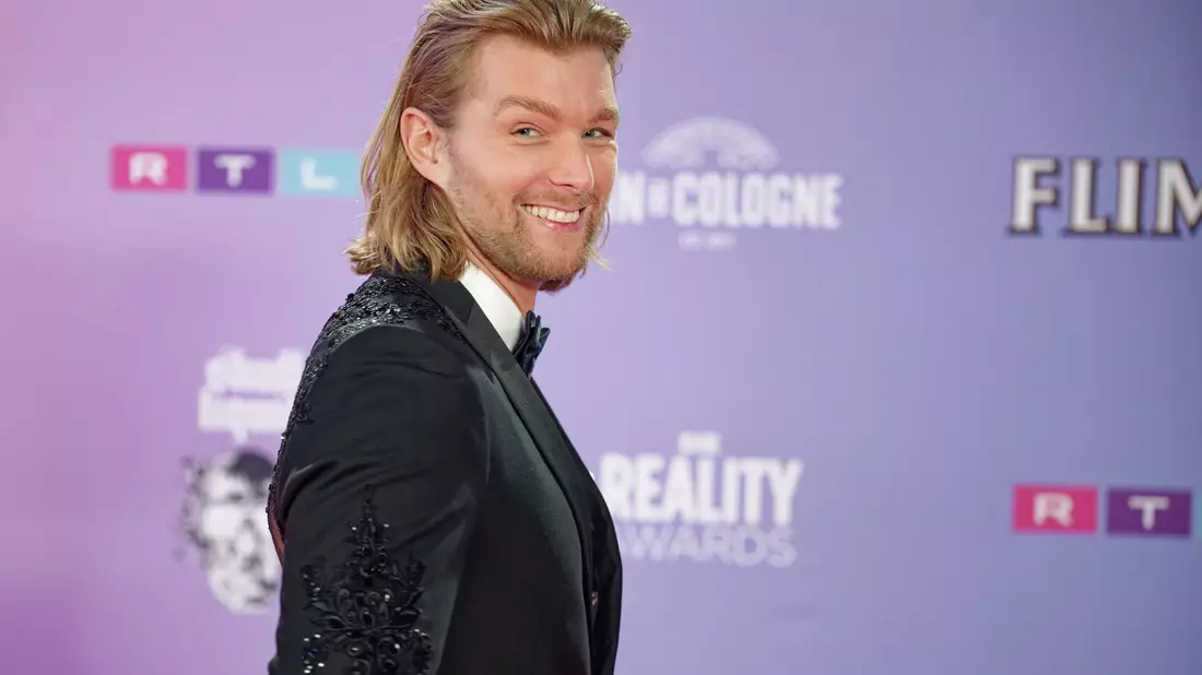 Ex-«Prince Charming» Kim Tränka wird als Modeberater Sven in «Alles was zählt» mitspielen. - Bild: Henning Kaiser/dpa