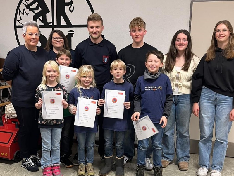 FW Beverungen: Erfolgreiches Jahr für die Kinderfeuerwehr Beverungen - Gruppe Herstelle - Foto: presseportal.de