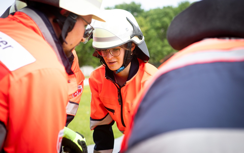 Malteser: Deutschland braucht einen robusten Zivilschutz / Aktuelle YouGov-Umfrage zeigt: Bevölkerung fĂŒhlt sich schlecht vorbereitet - Foto: presseportal.de Malteser: Deutschland braucht einen robusten Zivilschutz / Aktuelle YouGov-Umfrage zeigt: Bevölkerung fĂŒhlt sich schlecht vorbereitet - Foto: presseportal.de