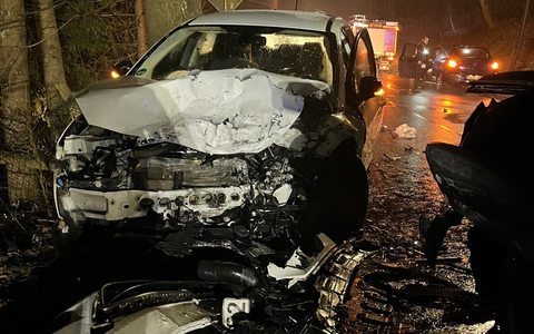 POL-GM: Verkehrsunfall fordert drei verletzte Autofahrer - Foto: presseportal.de