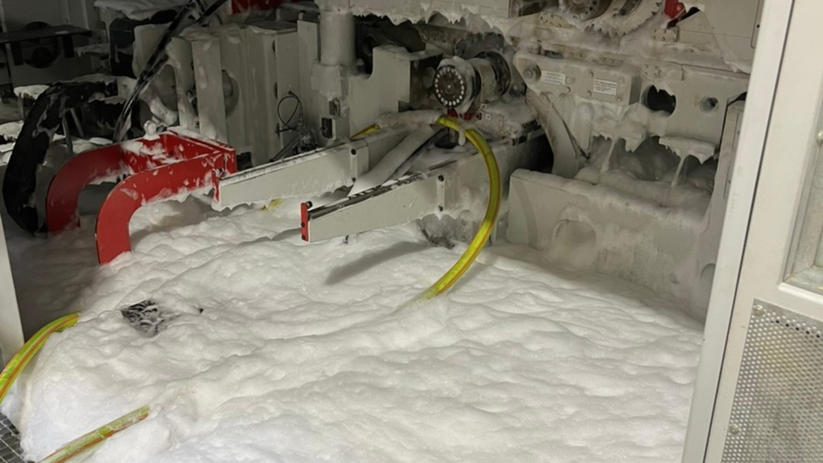 FW Bremerhaven: Brandmeldeanlage detektiert Maschinenbrand in holzverarbeitendem Betrieb - Foto: presseportal.de