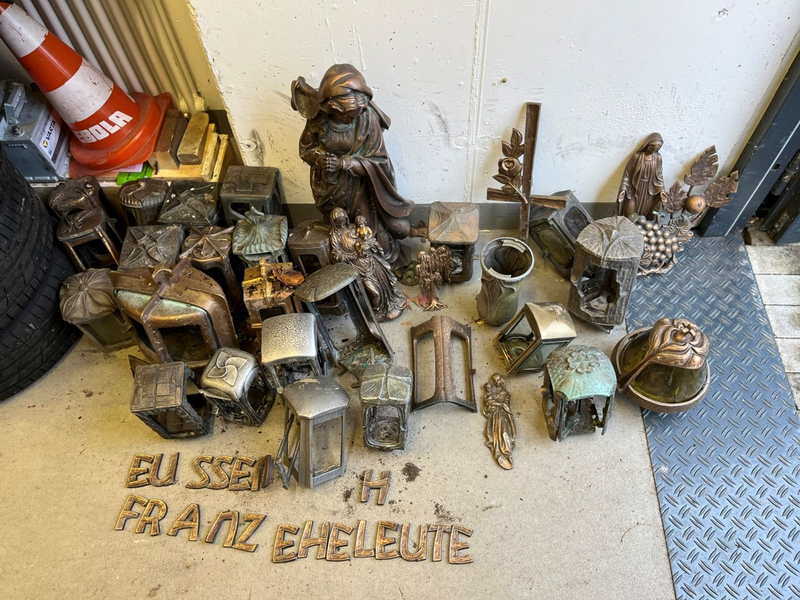 POL-MG: Nachtragsmeldung zu: Gemeinsame Presserklärung der Polizei Mönchengladbach und mags zu Diebstählen auf Friedhöfen - Foto: presseportal.de