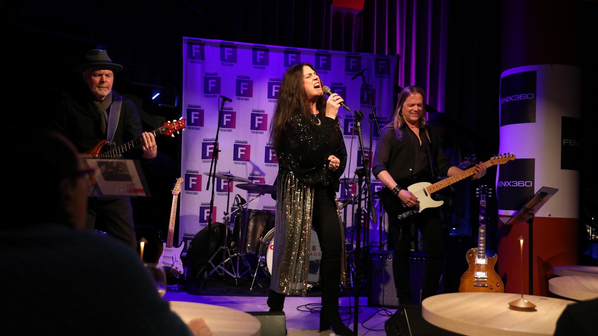 FENIX360 präsentiert monatlichen Indie-Artist-Showcase nach erfolgreichem Wohltätigkeitsevent - Foto: presseportal.de