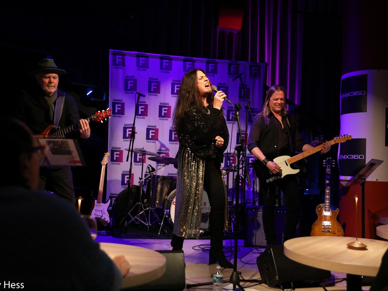 FENIX360 präsentiert monatlichen Indie-Artist-Showcase nach erfolgreichem Wohltätigkeitsevent - Foto: presseportal.de