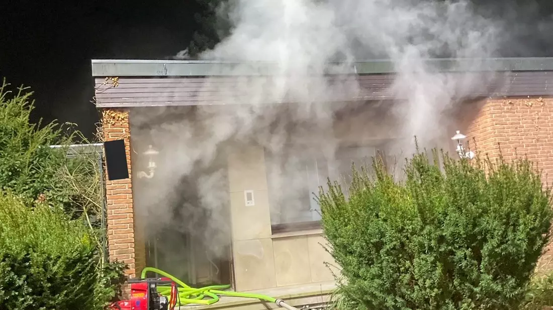 FW-DO: Zimmerbrand in der Südbecke in Brechten - Bild: presseportal.de