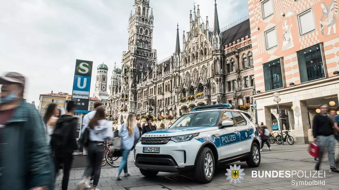 Bundespolizeidirektion München: Hilfe für erschöpfte Frau / Bundespolizisten kümmern sich um Wohnsitzlose - Bild: presseportal.de