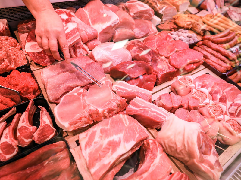 Die Preise für Fleisch sind in den vergangenen Jahren bereits deutlich gestiegen. - Foto: Jan Woitas/dpa-Zentralbild/dpa