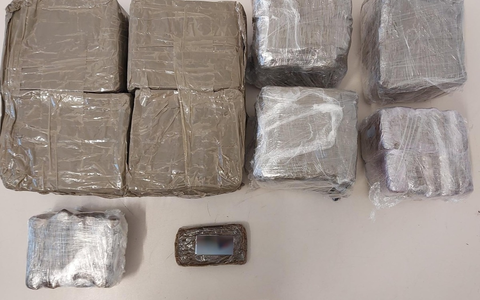 BPOL NRW: Bundespolizei fasst Drogenschmuggler mit über 8 Kilogramm Haschisch - Haftrichter erlässt Untersuchungshaft - Foto: presseportal.de