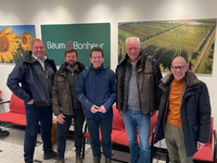 Praxis für die Politik: Mit dem Abgeordneten in die Baumschule - Foto: presseportal.de