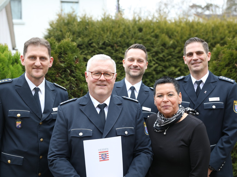 POL-OF: Erster Polizeihauptkommissar Ronald Ehmann in den Ruhestand verabschiedet - Foto: presseportal.de