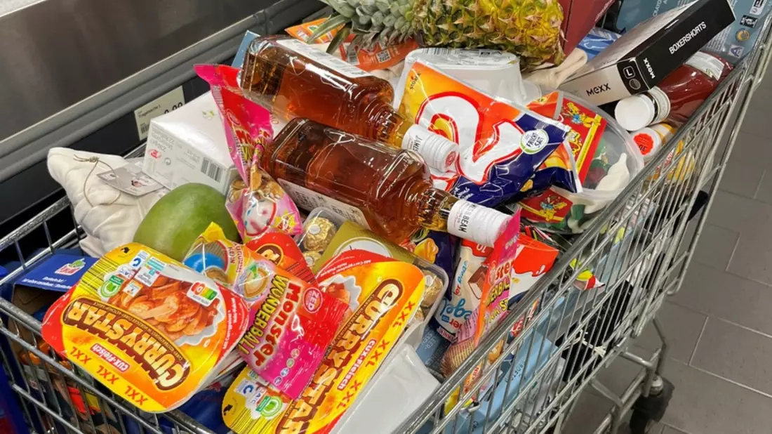 POL-HI: Erfolgreicher Ladendiebstahl kann im letzten Moment noch von einer Mitarbeiterin verhindert werden - Zeugenaufruf - - Bild: presseportal.de
