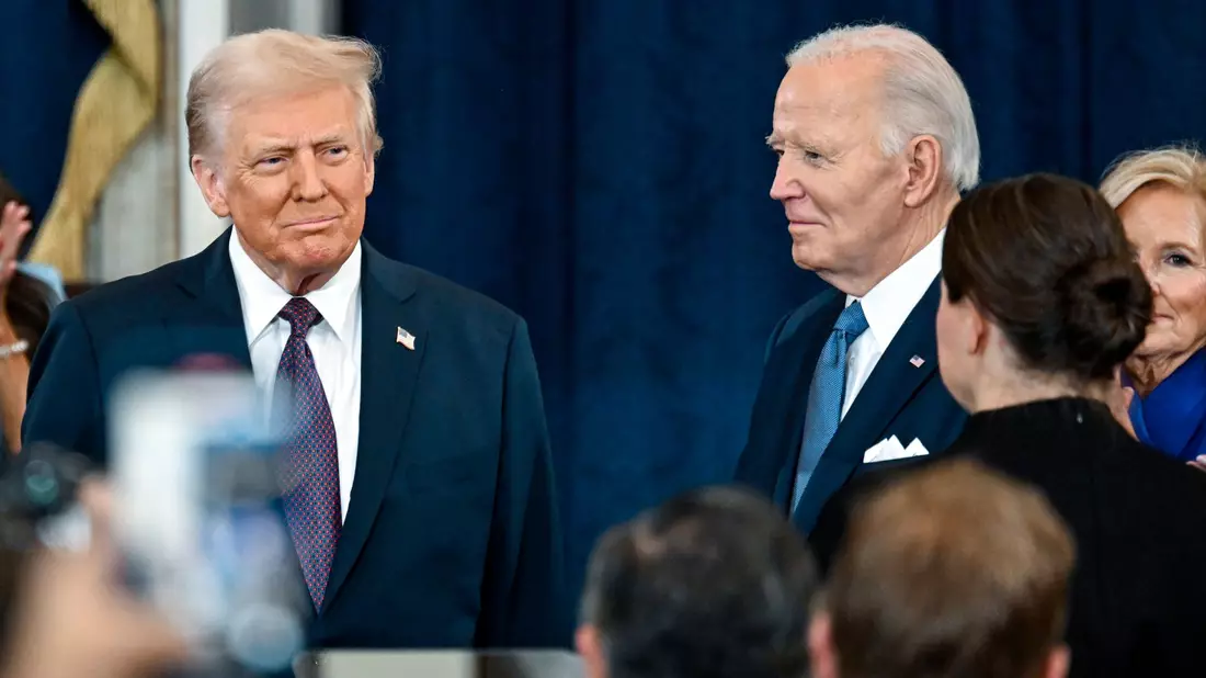 Trump will nicht, dass sein Vorgänger Biden weiter Zugang zu wichtigen Informationen hat. (Archivbild) - Bild: Kenny Holston/Pool The New York Times/AP/dpa