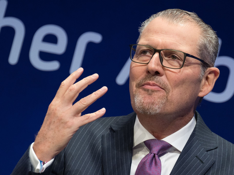 Der Arbeitgeberpräsident meint: Die durchschnittliche Arbeitszeit pro Woche ist zu niedrig. (Archivbild) - Foto: Sebastian Christoph Gollnow/dpa