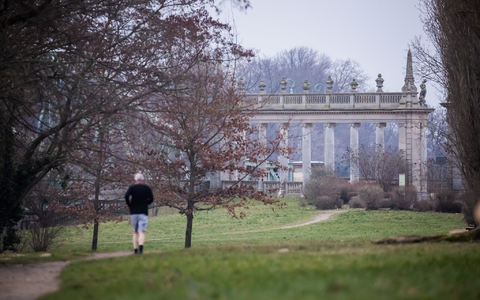 Das Wetter wird am Wochenende teils freundlich. - Foto: Christoph Soeder/dpa