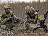 Nach einem Abflauen der Kämpfe in der Ostukraine über mehrere Tage greifen russische Truppen wieder heftiger an. - Foto: Uncredited/Russian Defense Ministry Press Service/AP/dpa