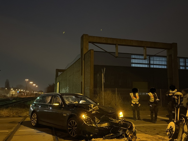 LPI-EF: Fahrzeug kollidiert mit Schrankenanlage - Foto: presseportal.de