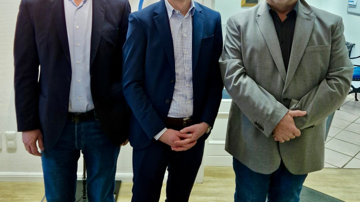 CDU-Bundestagskandidat und Stadtwerke-Geschäftsführer diskutieren Energiepolitik - Foto: presseportal.de