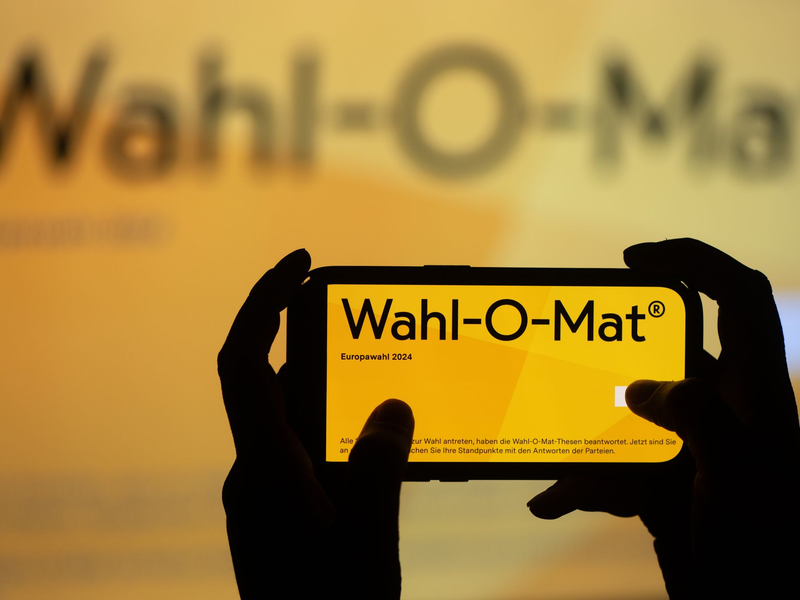 Der Wahl-O-Mat ist ein Online-Tool mit dem Nutzer ihre eigene Position mit denen aller zur Wahl antretenden Parteien vergleichen können. (Archivbild) - Foto: Sebastian Kahnert/dpa