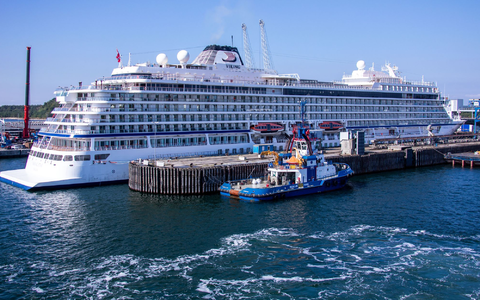 Die «Viking Star» - hier im Hafen von Rügen - macht einen Bogen um die erdbebengeplagte Insel Santorini. (Archivfoto) - Foto: Jens Büttner/dpa-Zentralbild/ZB