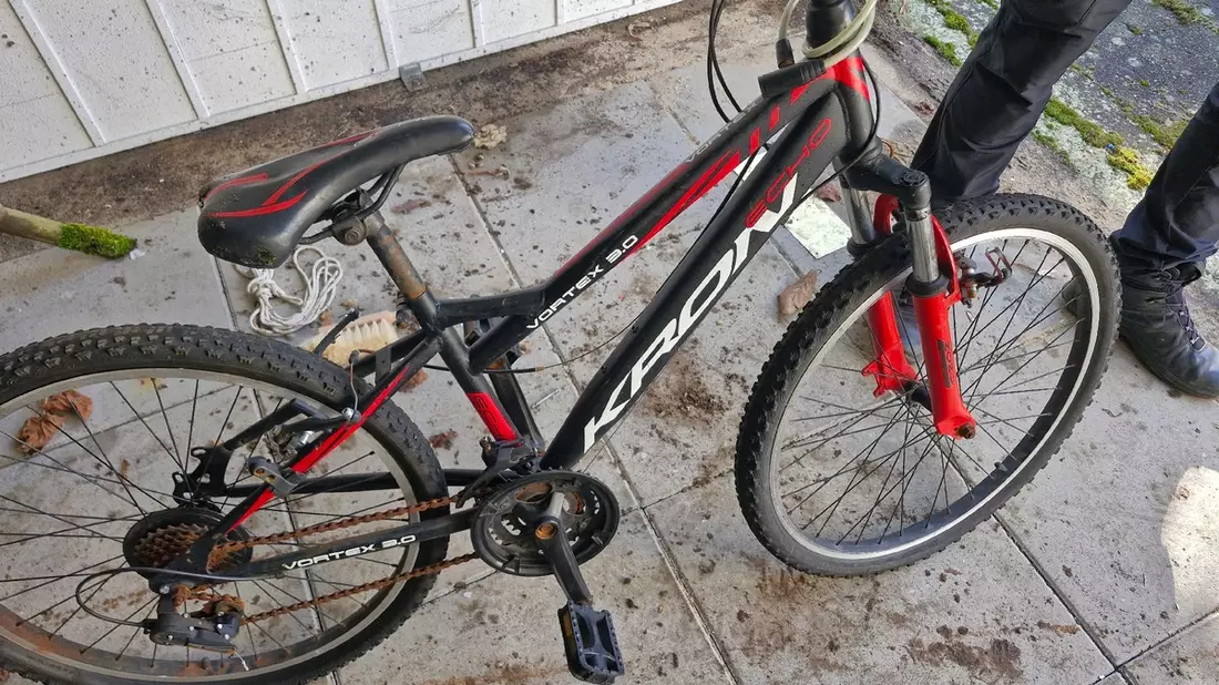 POL-ROW: ++ Zeugenaufruf: Jugendlicher und 18-Jähriger stehlen Fahrrad am Zevener Busbahnhof ++ Eigentümer gesucht: Polizei stellt mehrere gestohlene Fahrräder sicher ++ - Bild: presseportal.de