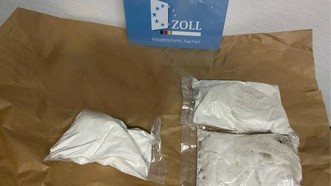 HZA-AC: Aachener Zoll stellt Drogen im Wert von 29.000 Euro sicher - Bild: presseportal.de