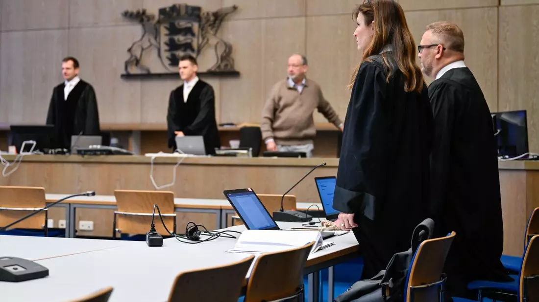 Zum Prozessauftakt Anfang Januar am Landgericht Mannheim gestand das Ehepaar die Morde an den beiden Ukrainerinnen, um das Baby der Jüngeren als eigenes Kind ausgeben zu können. (Archivbild) - Bild: Uwe Anspach/dpa