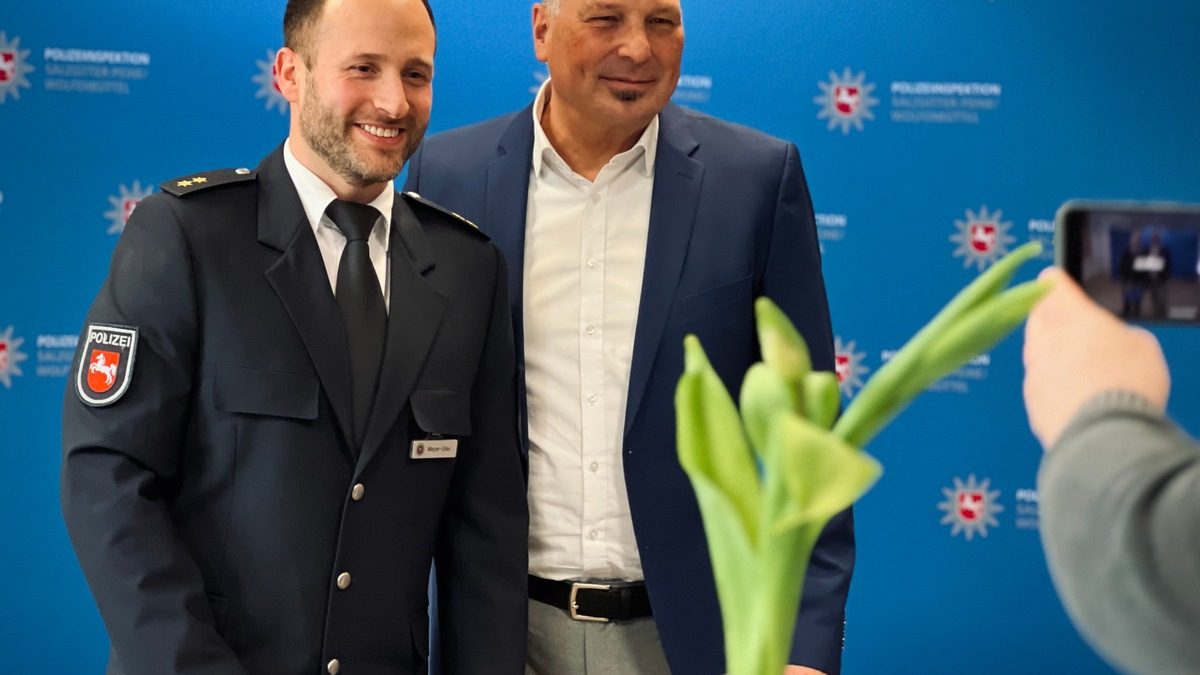 POL-BS: Polizeikommissariat Wolfenbüttel begrüßt neuen Leiter: Niklas Meyer-Ulex seit 1. Februar im Amt - Foto: presseportal.de