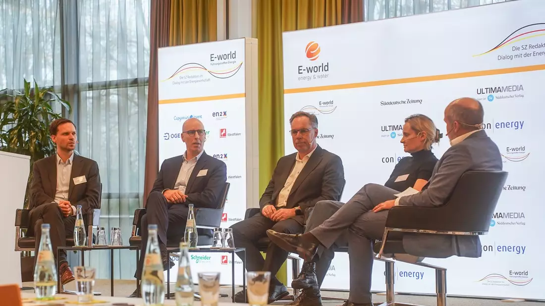 Am Ende des Tages geht es um den Preis und den Markt / Westfalen-Finanzvorstand Jesko von Stechow beim Führungstreffen Energie auf der E-World - Bild: presseportal.de