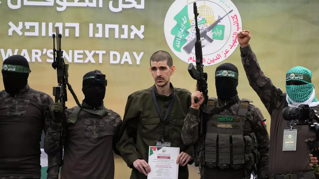 Trump stellt der Hamas ein Ultimatum für die Freilassung der Geiseln. - Bild: Abdel Kareem Hana/AP/dpa