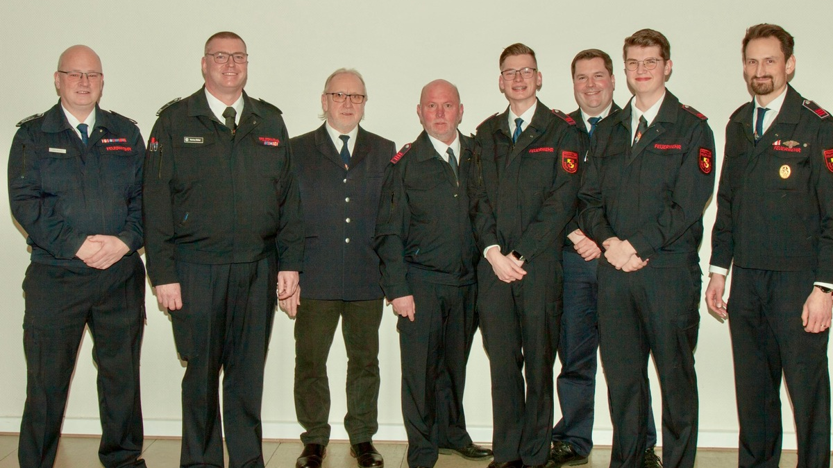 FF Olsberg: Generalversammlung der Löschgruppe Olsberg - Wulmeringhausen - Foto: presseportal.de