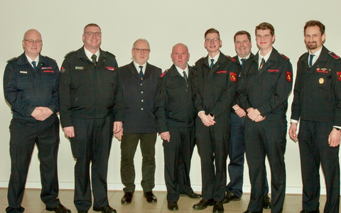 FF Olsberg: Generalversammlung der Löschgruppe Olsberg - Wulmeringhausen - Foto: presseportal.de