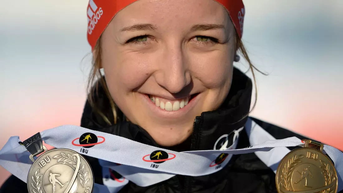 Rückblick: Schon 2015 gewann Franziska Preuß zwei WM-Medaillen. - Bild: picture alliance / dpa