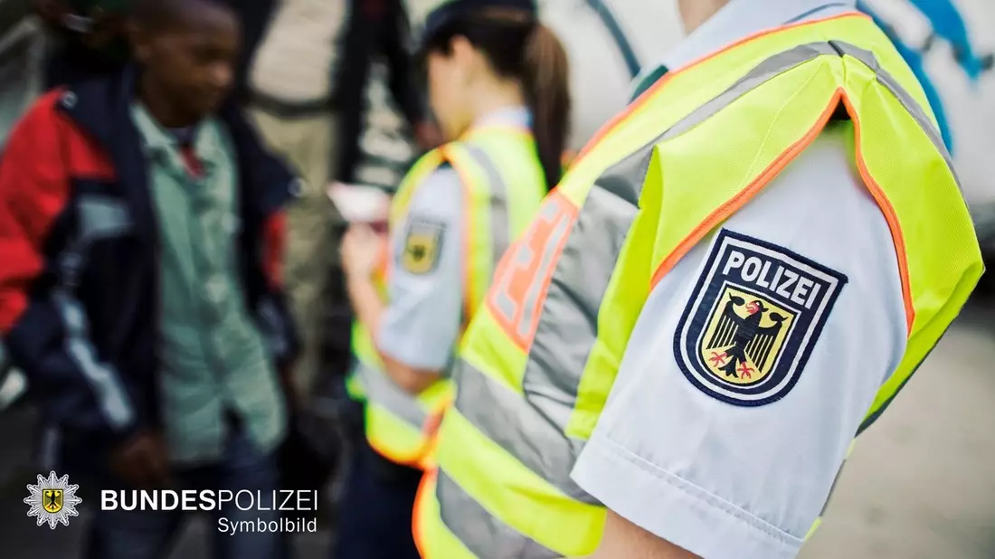 Bundespolizeidirektion München: Ausreisepflichtiger festgenommen / Haftrichtervorführung für 44-jährigen Marokkaner - Bild: presseportal.de