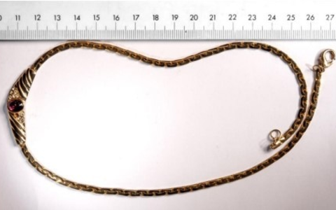 POL-DH: --- Polizei sucht EigentĂŒmer von Schmuck - falsche Wasserwerker --- - Foto: presseportal.de POL-DH: --- Polizei sucht EigentĂŒmer von Schmuck - falsche Wasserwerker --- - Foto: presseportal.de