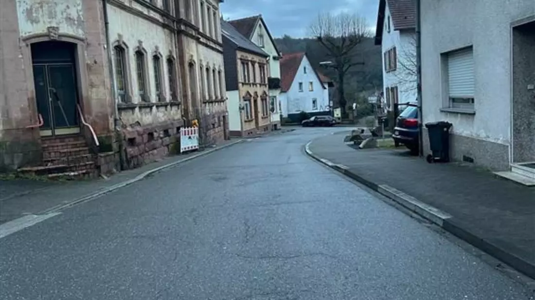 POL-PDKL: Unfall an Engstelle - Bild: presseportal.de