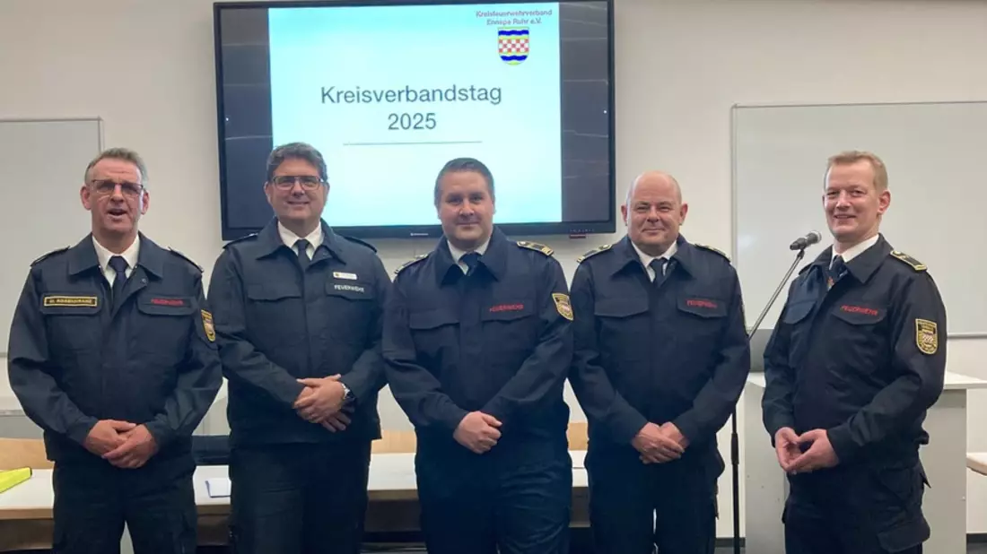 FW-EN: Kreisverbandstag der Feuerwehren im EN-Kreis - Neuer Vizepräsident gewählt - Bild: presseportal.de