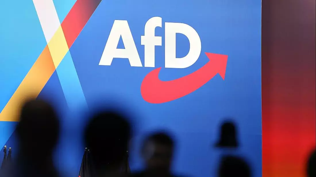 AfD-Logo auf Parteitag (Archiv) - Bild: über dts Nachrichtenagentur
